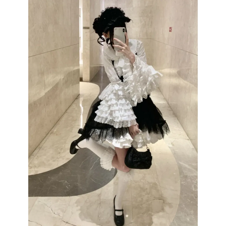 Kawaii Flare Sleeve Bow Blouse