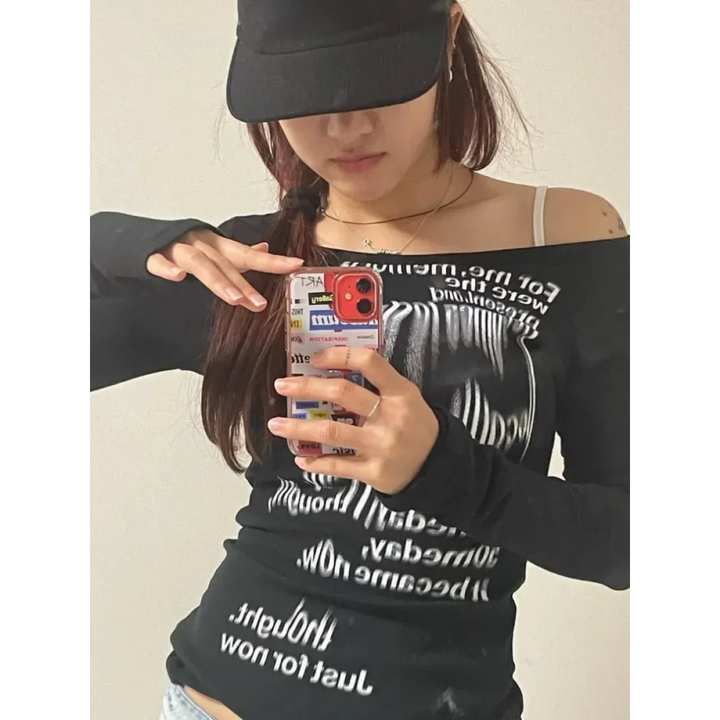 Graffiti Letter Print Crop Top: Y2K Aesthetic