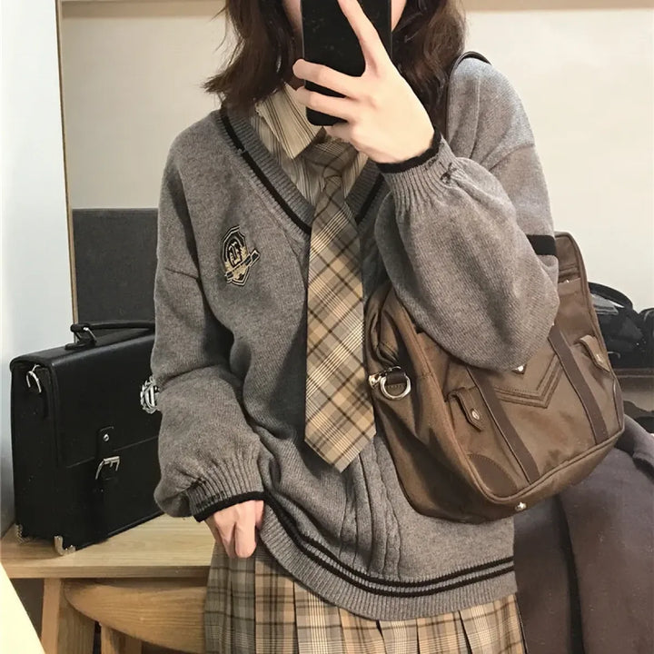 Gray Preppy Knitted Sweater – Vintage Oversized Japanese Style Pullover