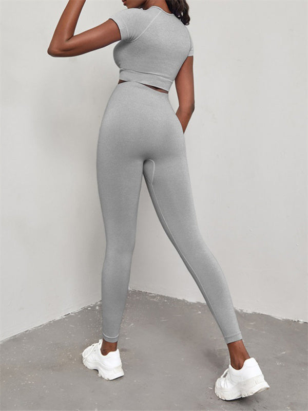 Women's Solid Color Seamless Exercise Yoga Short Sleeve & Pants Set