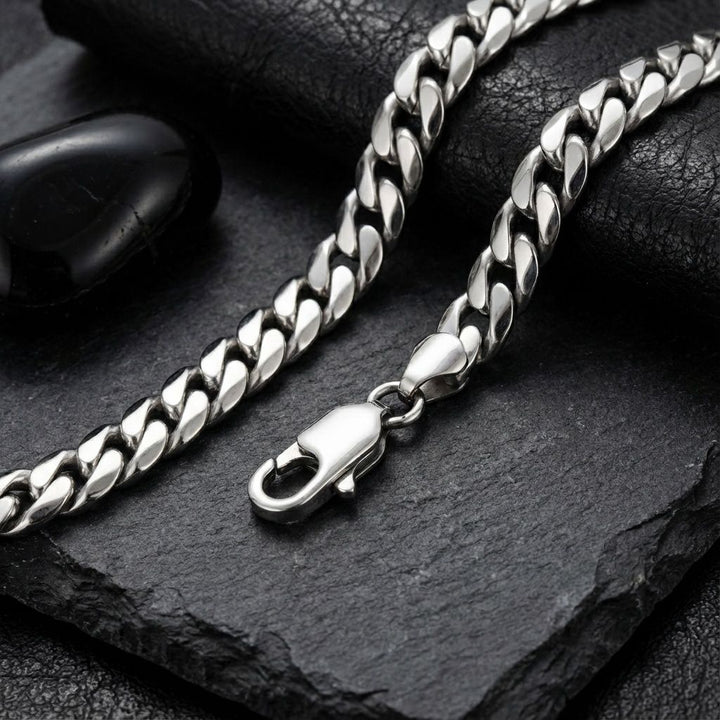 Mens 20in 8mm Stainless Steel Miami Chain