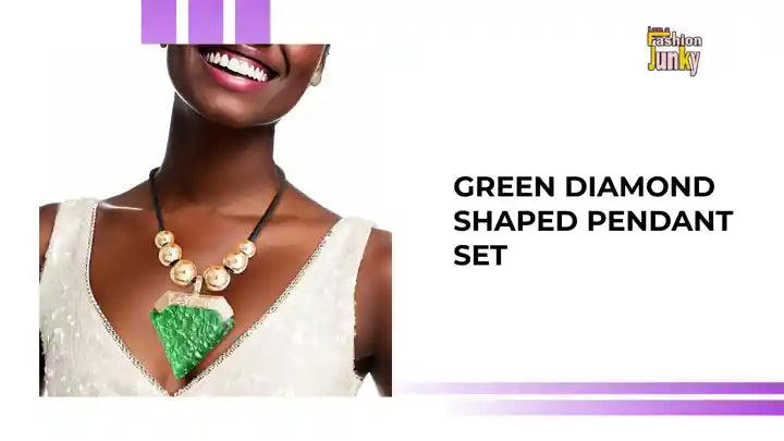 Green Diamond Shaped Pendant Set by@Outfy