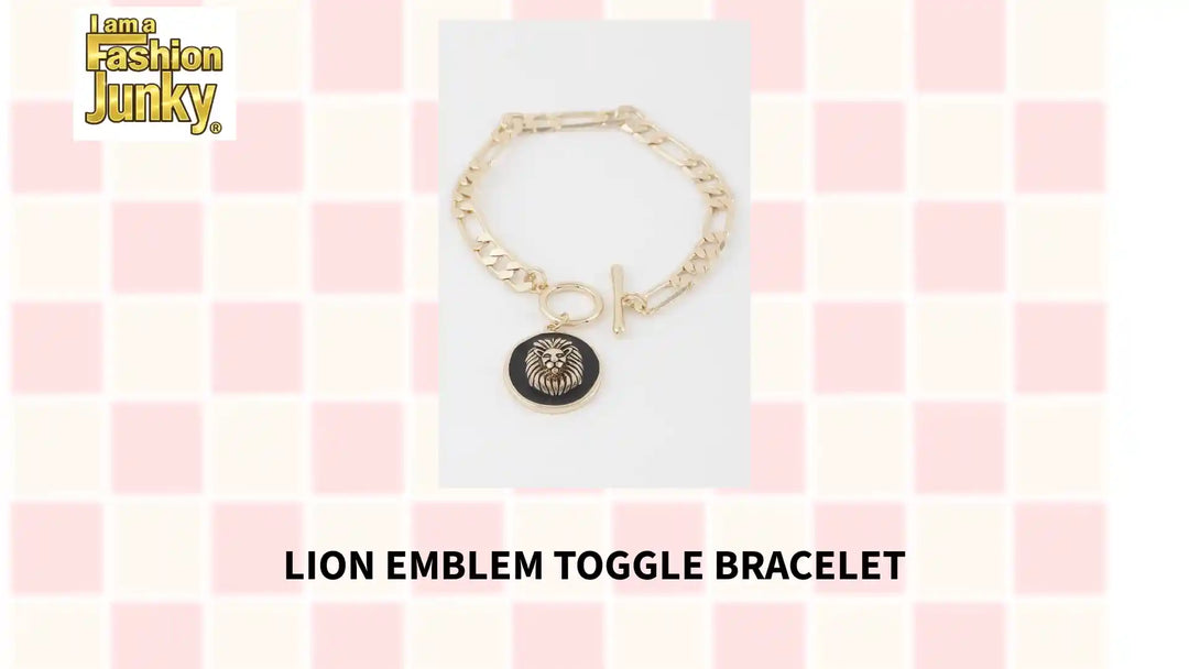 Lion Emblem Toggle Bracelet by@Outfy